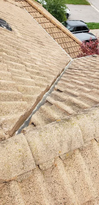 Alexander Slate (Marley Roof Repair & Tile Roof Repair) Picture 8