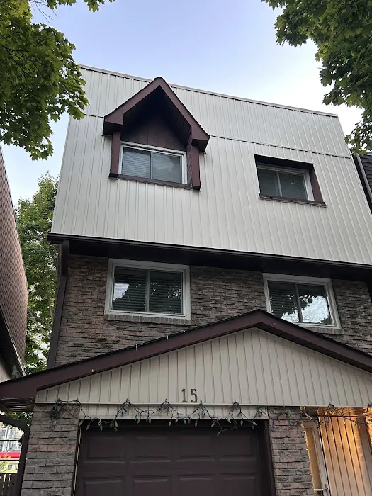 Canadian Siding and Roofing Picture 5