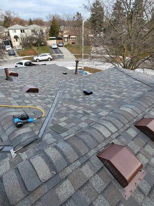 Twin Peaks Roofing and Aluminium Inc. Picture 6