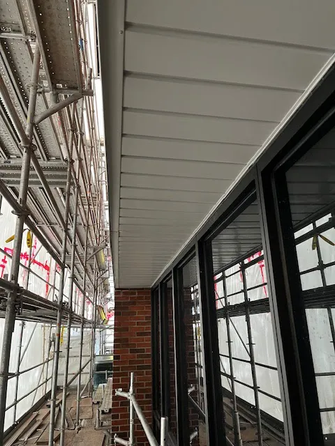 Edwards Roofing & Aluminum Picture 10