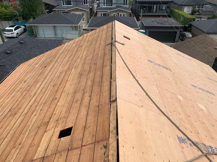 Heyes Roofing & Installations Picture 4