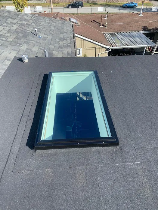 Heyes Roofing & Installations Picture 2