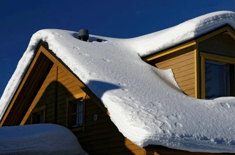 Best Roofing Materials for Cold Climates: A Comprehensive Guide