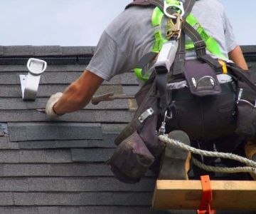 The Complete Guide to Roof Maintenance for Homeowners