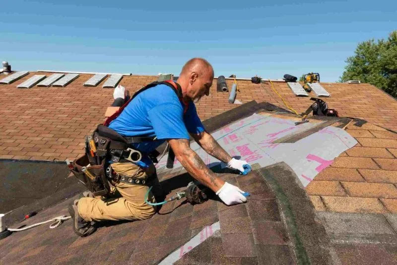 How to Tell If Your Roof Needs Replacement – Key Signs and Factors