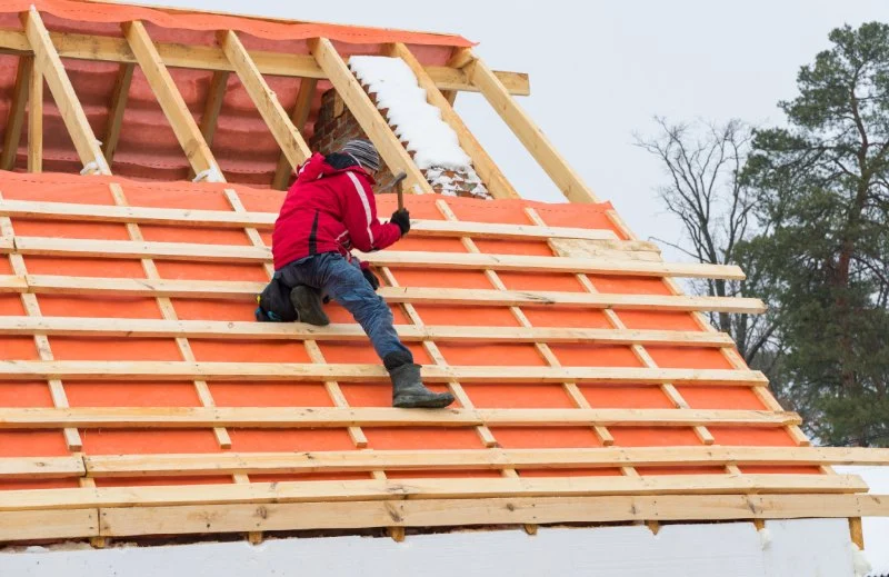 What Time of Year Is Best for Replacing a Roof in Canada?