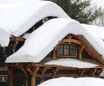 What Is the Best Roof for Heavy Snow in Canada?