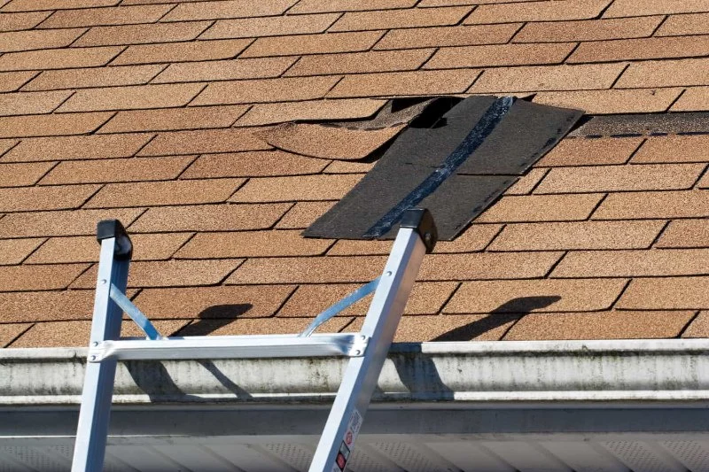 Emergency Roof Repairs in Canada: What to Do After a Storm