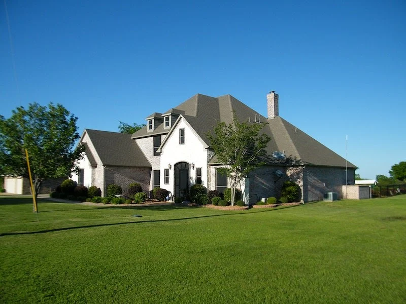 A Step-by-Step Guide to Filing a Roofing Insurance Claim in Canada