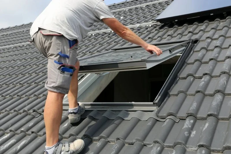 Top Signs Your Roof Has a Leak and What to Do About It
