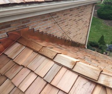 How to Choose Underlayment for Cedar or Wood Shake Roofs