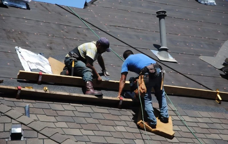 The Complete Guide to Roof Maintenance for Homeowners in Canada