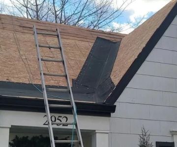 Importance of Roof Underlayment in Preventing Ice Dam Leakbacks