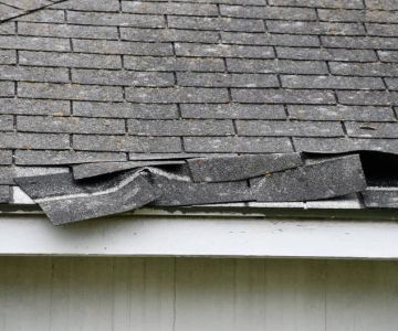 How to Handle Roof Edge Damage After Heavy Snow & Ice Melt
