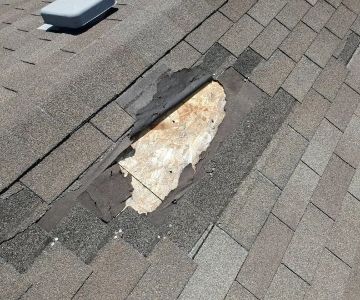 How to Evaluate Roof Warranty Fine Print: Lifespan, Wind Rating & Stain Coverage