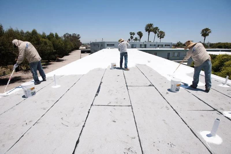 Roof Cooling Strategies: Reflective Paints, Light-Colour Shingles & Cool Roof Membranes