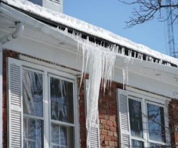 How Heavy Rain & Freeze-Thaw Cycles Affect Your Roof Over Time