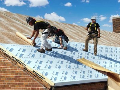 Best Underlayment Choices for Warm & Humid Summers | Pickering Roofing