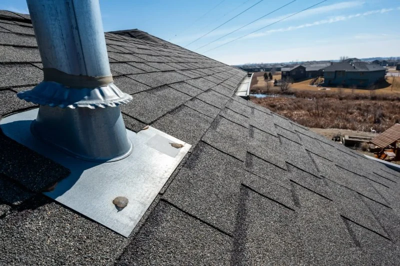 How to Choose Roofing Flashings That Withstand Temperature Swings