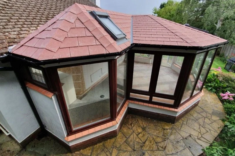 Roof Design: Improving Indoor Comfort in Summer and Winter