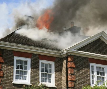 Best Roofing Options in Regions Prone to Wildfires & Smoke Damage