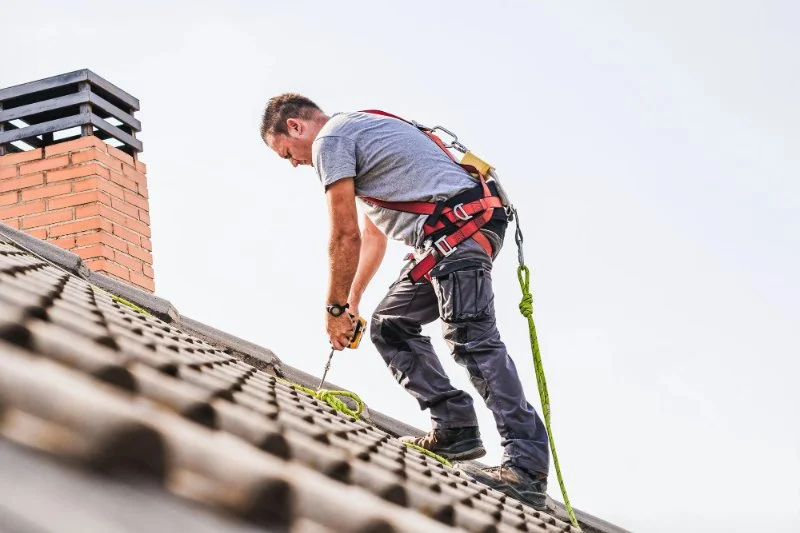 Roofing Safety: Ladders, Harnesses, & Professional Standards for Safe Roofing