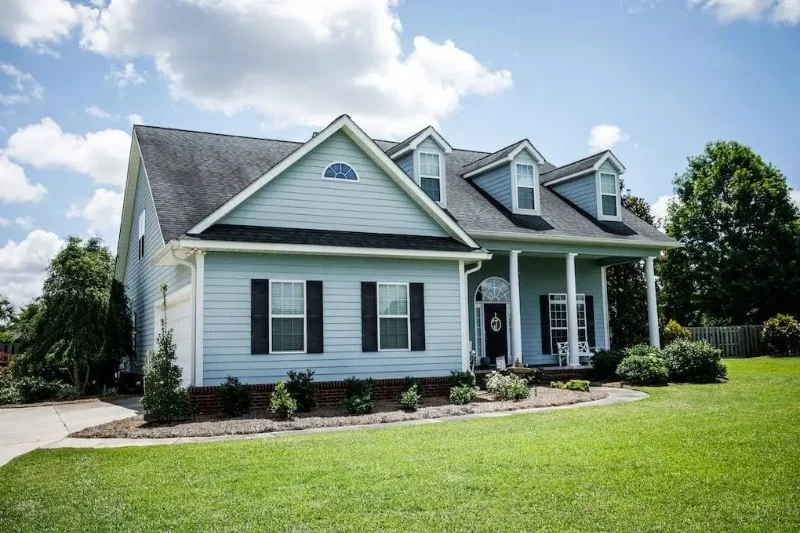 Choosing Roofing Styles That Match Architectural Heritage of Your Neighbourhood