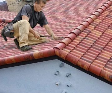 Roof Tile Replacement: When to Repair vs When to Replace Entire Tiles