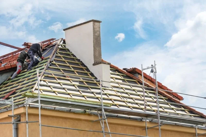What to Know About Roof Replacement for Multi-Story Homes