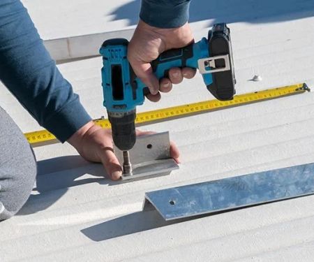 Roof Wind Uplift: How to Secure Roofs in High Wind Areas