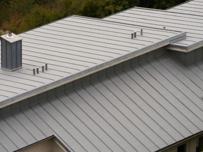 Standing Seam Metal Roof vs Corrugated Metal Panels: Which to Choose