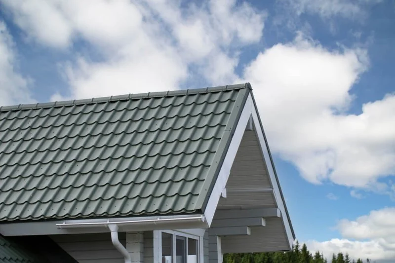 Upgrading Your Roof: What New Materials Are Emerging in 2025