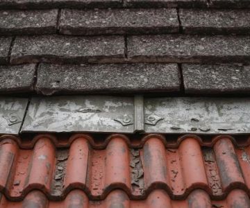 Roof Hail Damage Repair Costs: Asphalt vs Metal vs Tile Comparison