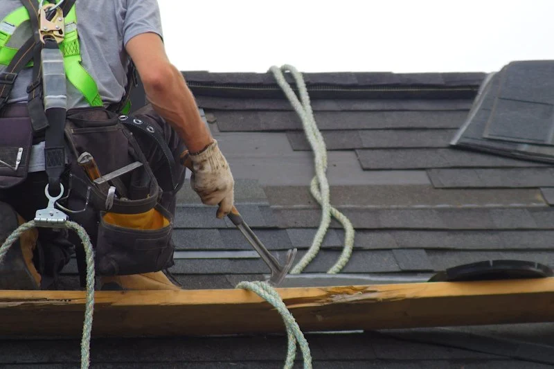 Roofing Safety Tips When Removing Old Shingles – Essential Tips for Safe Roof Work