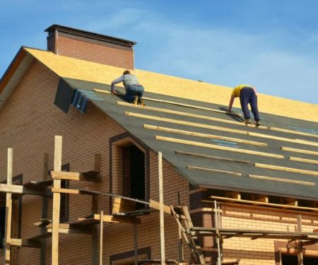 How Roof Renovation Permits Work in Municipalities Across Canada