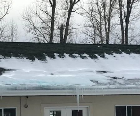 How Roof Pitch Affects Snow Accumulation & Melting: A Comprehensive Guide