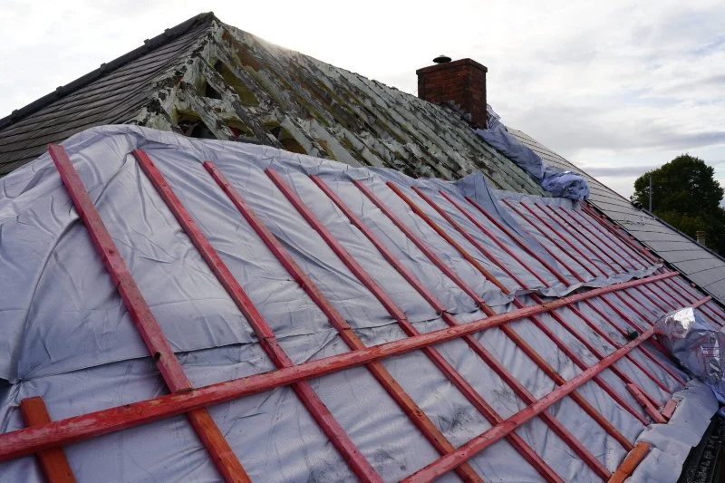 What Is Thermal Bridging in Roofing & How to Avoid It