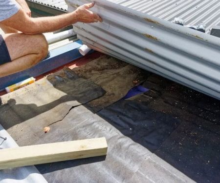 Sagging Roof Deck Causes in Canada and How Serious It Really Is