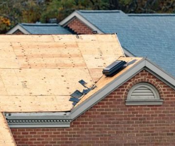 Roof Repair vs Replacement Calculator in Canada: Long-Term Costs