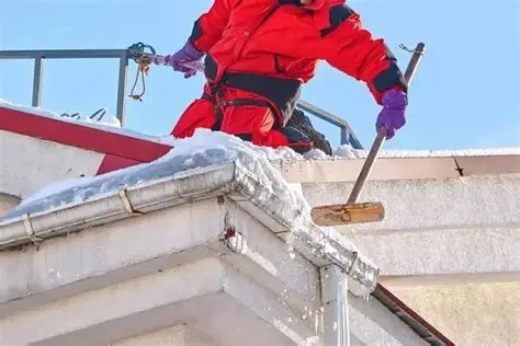 How to Remove Snow from a Flat Roof in Canada Without Damaging the Membrane